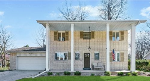 903 Crestline Dr, Normal, IL, 61761-2436 | Card Image
