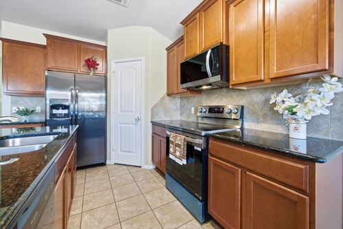 117 Hematite Lane, Jarrell, TX, 76537 | Card Image