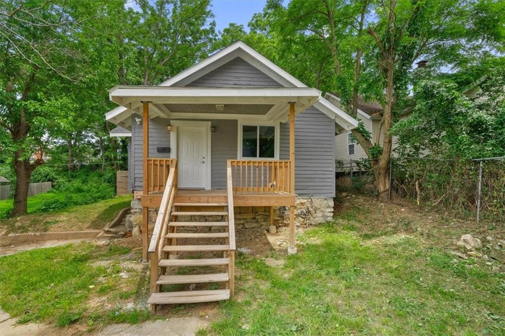 Euclid Ave, Kansas City, MO 64130