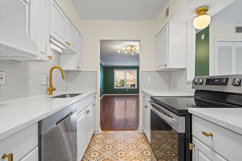 533-533 Peabody Sq, Memphis, TN, 38104-5222 | Card Image