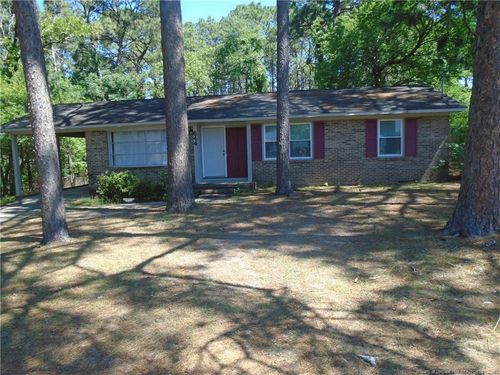 644 Clayton Dr, Fayetteville, NC, 28311-1017 | Card Image