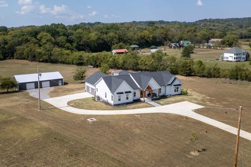 1869 Highway 25, Gallatin, TN, 37066-6114 | Card Image