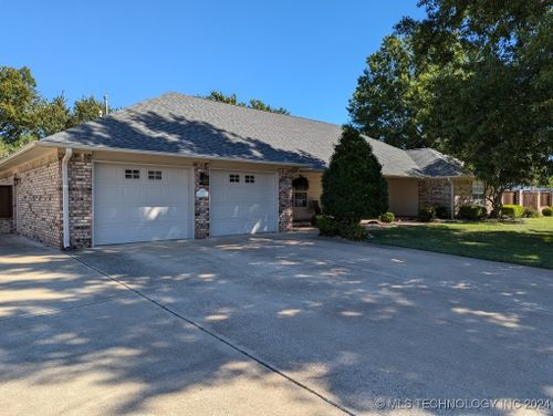 625 Grove Crest Road, Pryor, OK, 74361 | Card Image