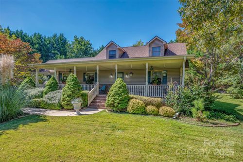 1280 Henderson Rd, Tryon, NC, 28782-7833 | Card Image