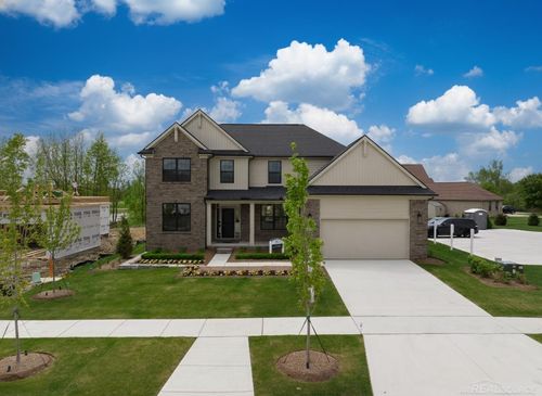 18101 Player Drive, Macomb Township, MI, 48042 | Card Image