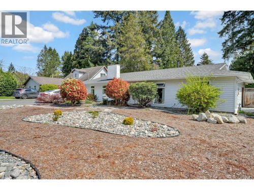 11750 195a St, Pitt Meadows, BC, V3Y1G8 | Card Image