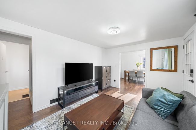 19 Beaucourt Rd, House other with 5 bedrooms, 3 bathrooms and 4 parking in Hamilton ON | Image 6