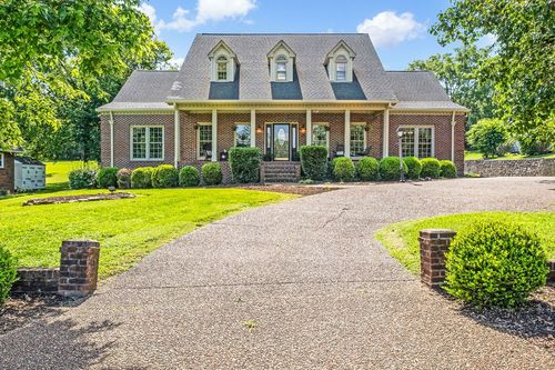 716 Rachel Dr, Goodlettsville, TN, 37072-3101 | Card Image