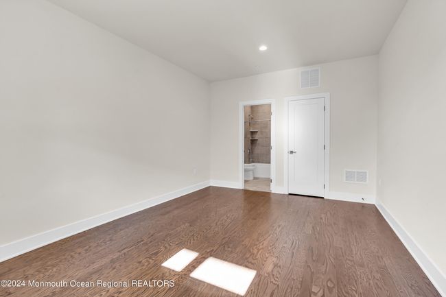 6 Augustus Dr, Condo with 4 bedrooms, 4 bathrooms and null parking in Middletown NJ | Image 31