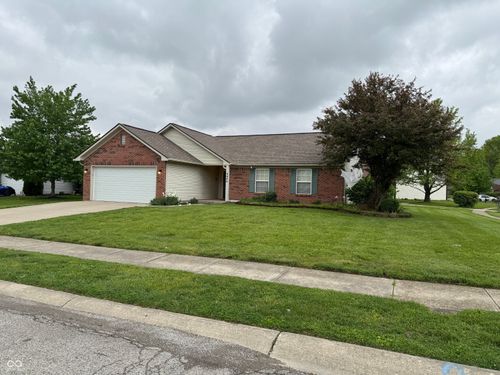 2806 Coopersmith Ct, Indianapolis, IN, 46268-5019 | Card Image