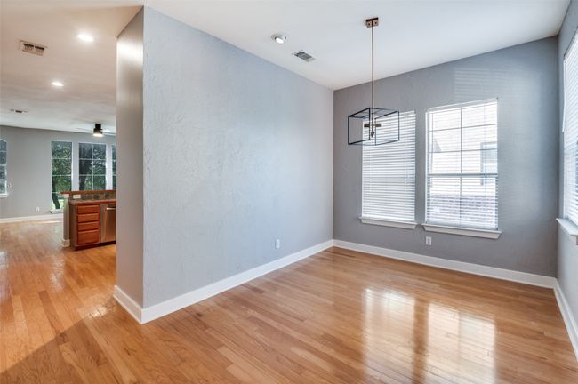 2016 N Haskell Ave, Townhouse with 2 bedrooms, 2 bathrooms and null parking in Dallas TX | Image 4