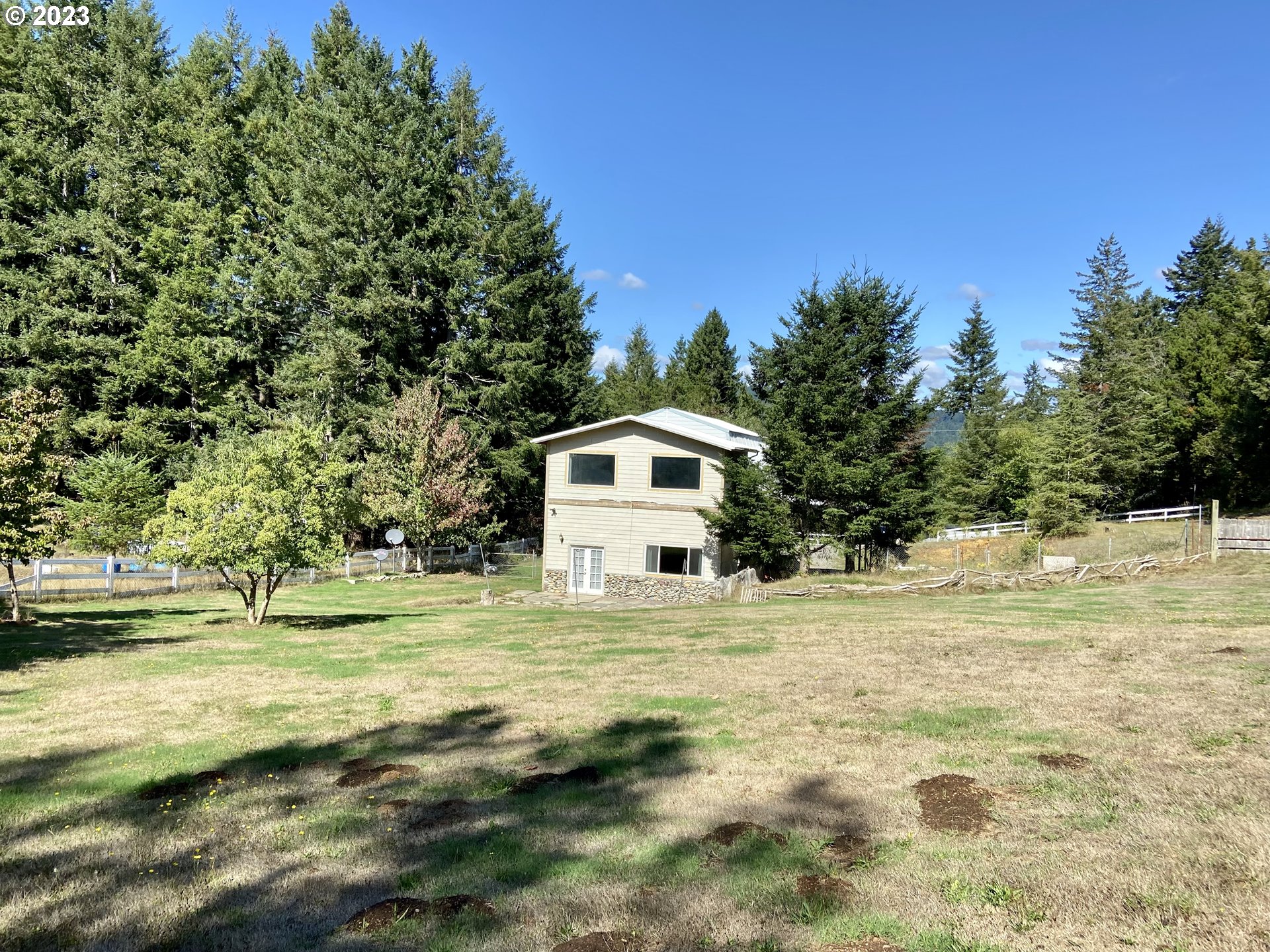 Bank Chetco River Rd, Brookings, OR 97415
