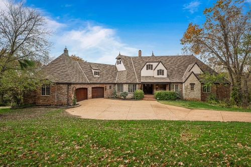 4827 S Landon Ct, Springfield, MO, 65810-1507 | Card Image