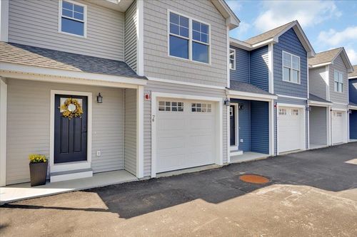 unit-c-5 Dumaine Ave, Nashua, NH, 03063-1032 | Card Image