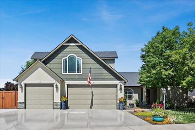 408 W Anton Dr, House other with 3 bedrooms, 3 bathrooms and 3 parking in Meridian ID | Image 1