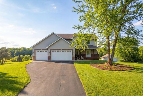 15037 Staples St Ne, Ham Lake, MN, 55304-4230 | Card Image