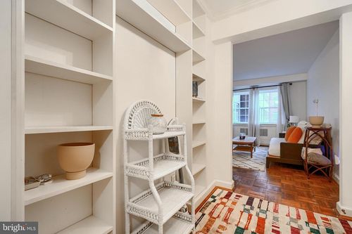 unit-303-3601 Greenway, BALTIMORE, MD, 21218-2454 | Card Image