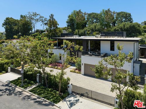 219 Homewood Rd, Los Angeles, CA, 90049-2709 | Card Image