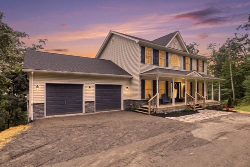 254 Falcon View Dr, AUGUSTA, WV, 26704-8312 | Card Image