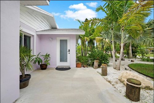 1210 Bay Palm Blvd, Indian Rocks Beach, FL, 33785-2860 | Card Image