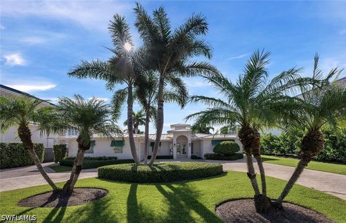 1925 Tarpon Rd, NAPLES, FL, 34102-1565 | Card Image