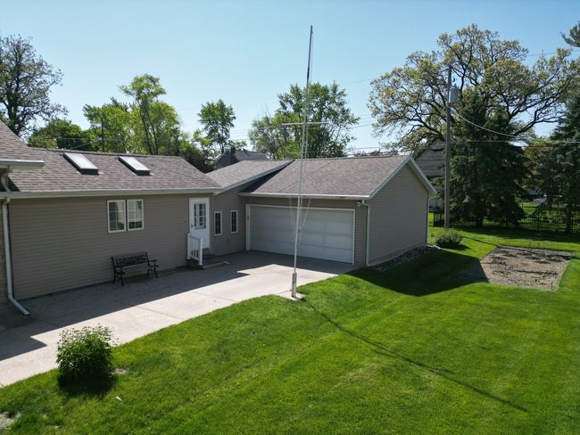 214 W Watson St, House other with 2 bedrooms, 2 bathrooms and 2 parking in Forrest IL | Image 35