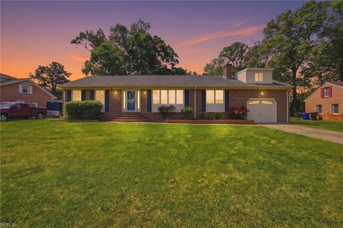 180 Yorkshire Road, Portsmouth, VA, 23701 | Card Image