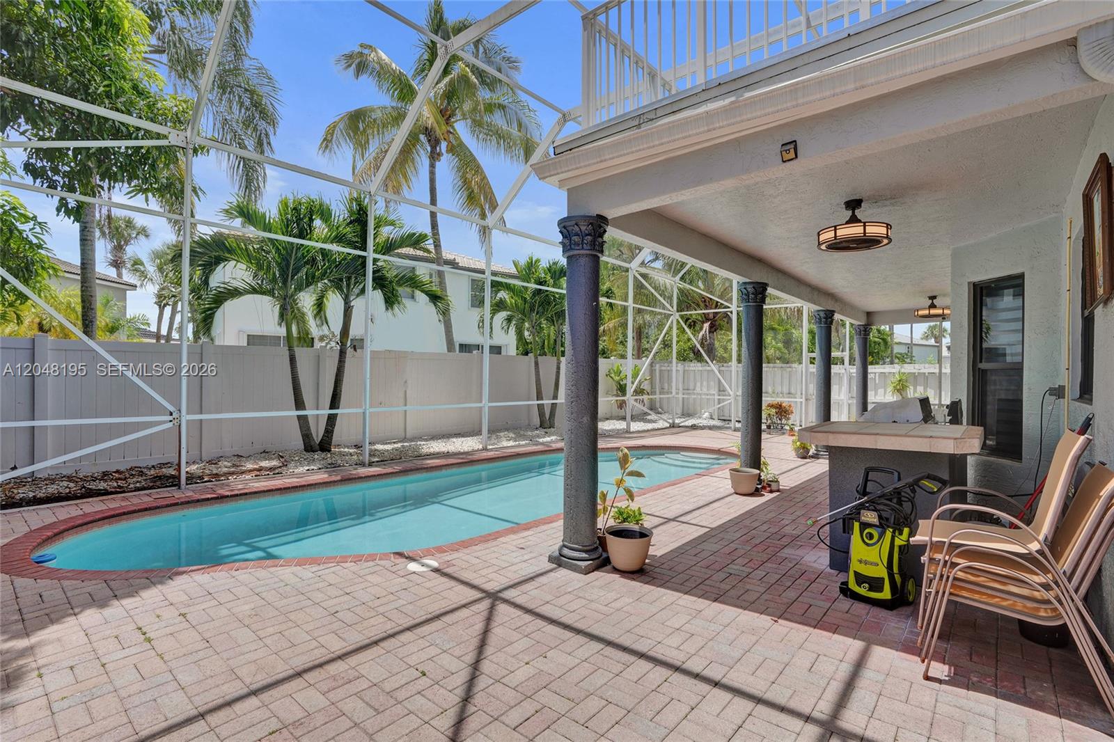 Residential in Miramar 5