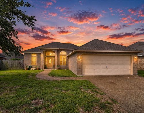 6825 King George Pl, Corpus Christi, TX, 78414-6278 | Card Image