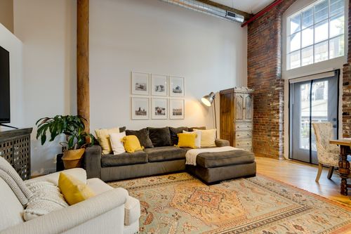 apt-365-1350 Rosa L Parks Blvd, Nashville, TN, 37208-2688 | Card Image