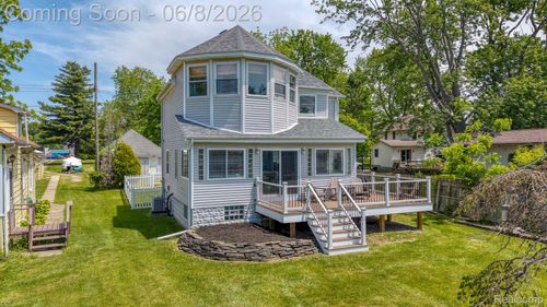 401 Pointe Tremble Rd, Algonac, MI, 48001-1806 | Card Image