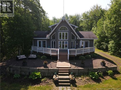 15 Schoolhouse Lane, Cumberland Bay, NB, E4A | Card Image