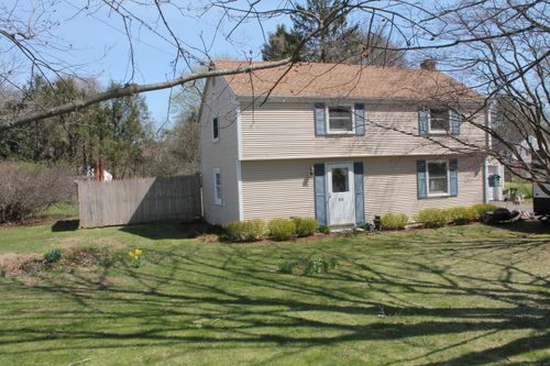66 Old Farms Rd, Durham, CT, 06422-3507 | Card Image