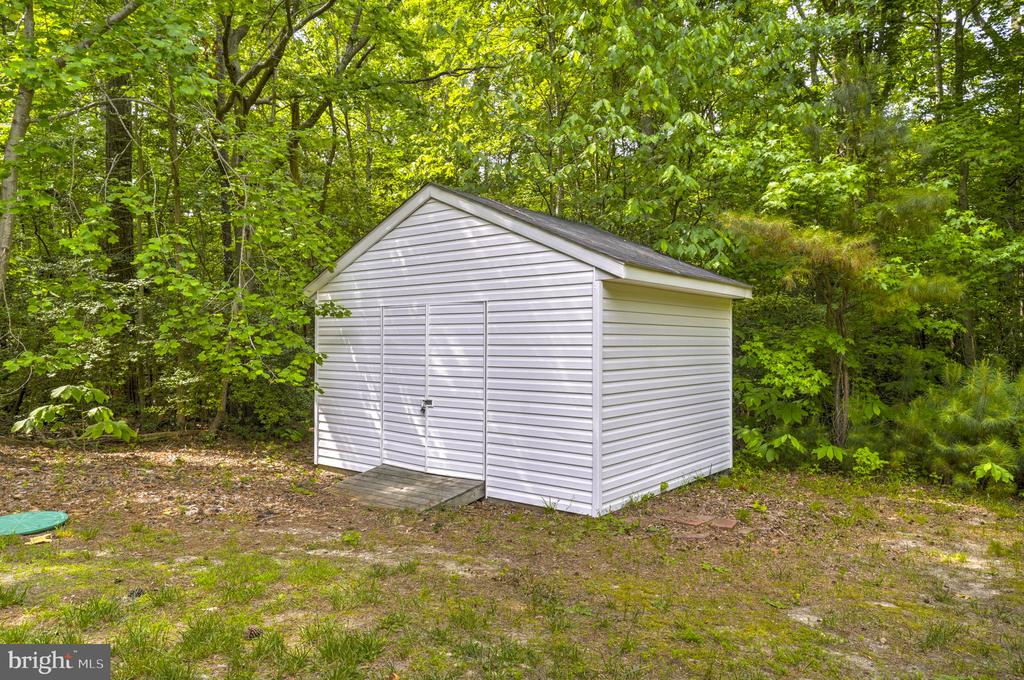 Residential in LUSBY 4