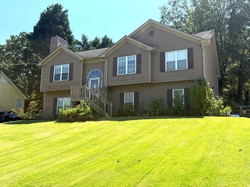 1755 Stoney Creek Cir, Buford, GA, 30519-6468 | Card Image