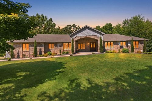2279 Stony Point Dr, Mountain Grove, MO, 65711-2513 | Card Image