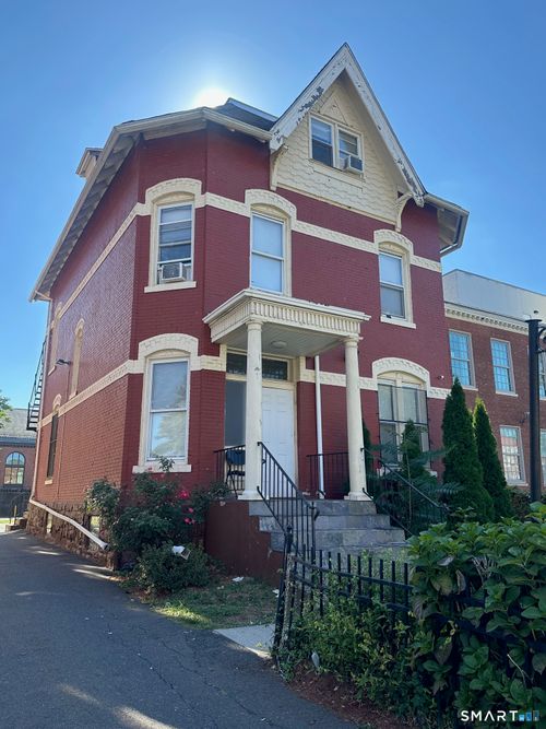 915 Asylum Ave, Hartford, CT, 06105-1918 | Card Image