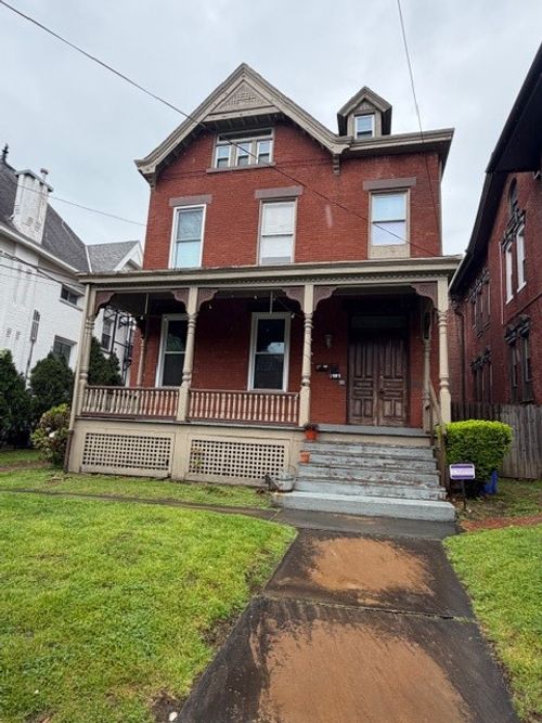 438 S Atlantic Ave, Friendship Park, PA, 15224 | Card Image