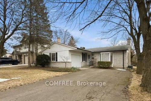 20 Lynngate Crt, London, ON, N6K1S4 | Card Image