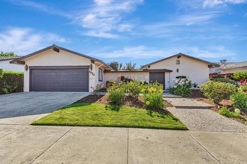 1870 Cushman St, Hollister, CA, 95023-5525 | Card Image
