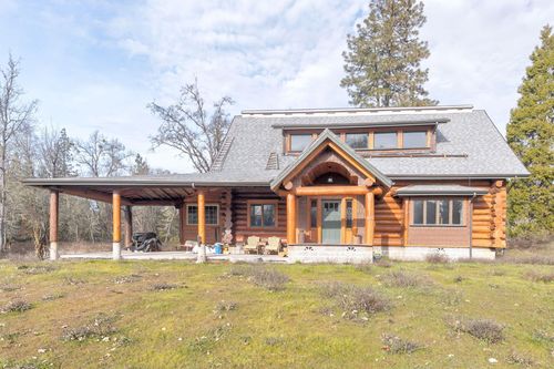 4420 Holland Loop Rd, Cave Junction, OR, 97523-9758 | Card Image