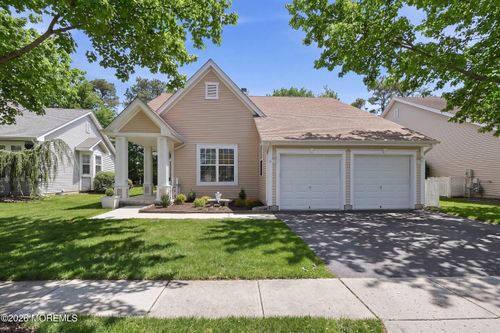 21 Lakeland Dr, BARNEGAT, NJ, 08005-5545 | Card Image