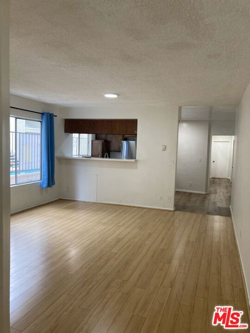101-1418 S Bentley Ave, Los Angeles, CA, 90049-3214 | Card Image