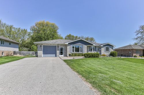 50000 Dingle St, Aylmer, ON, N5H2R1 | Card Image