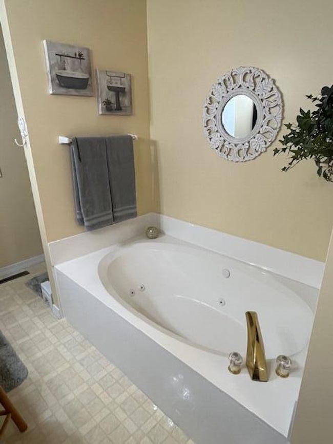 Garden Tub | Image 27