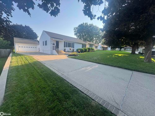 503 18th Pl, Carroll, IA, 51401-1452 | Card Image