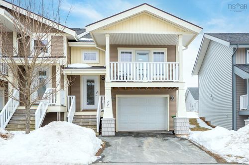 17 Candytuft Close, Eastern Passage, NS, B3G0E4 | Card Image