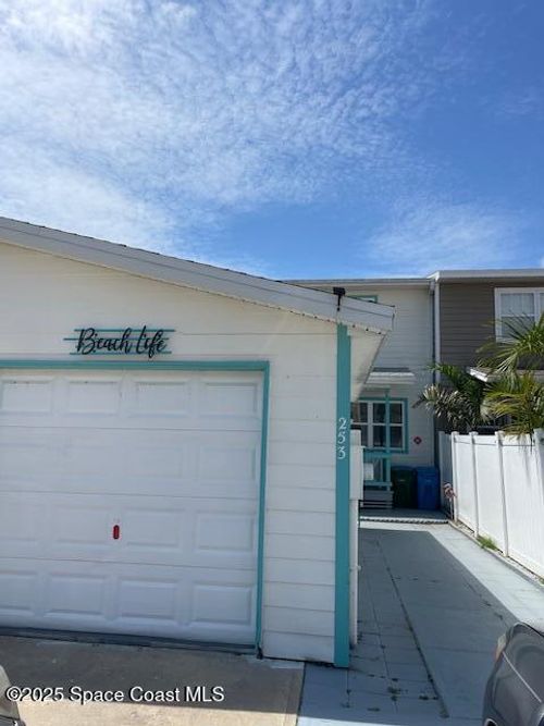 253 Cherie Down Ln, Cape Canaveral, FL, 32920-2175 | Card Image