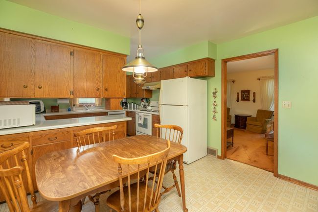 10-web-or-mls-10-Dining Room.jpg | Image 10