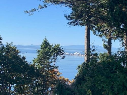 561 English Bluff Rd, Delta, BC, V4M2M9 | Card Image